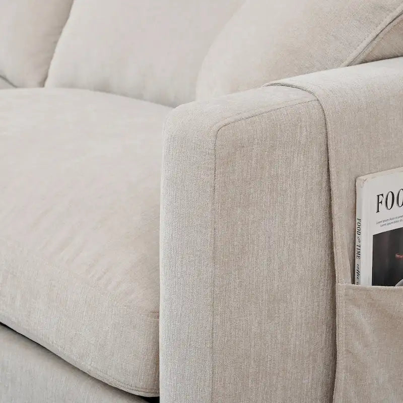 Canapé quatre places spacieux beige de 274 cm