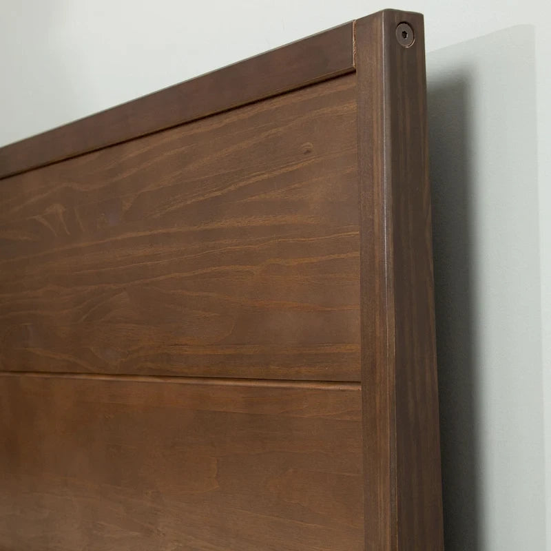 Lit moderne en bois massif