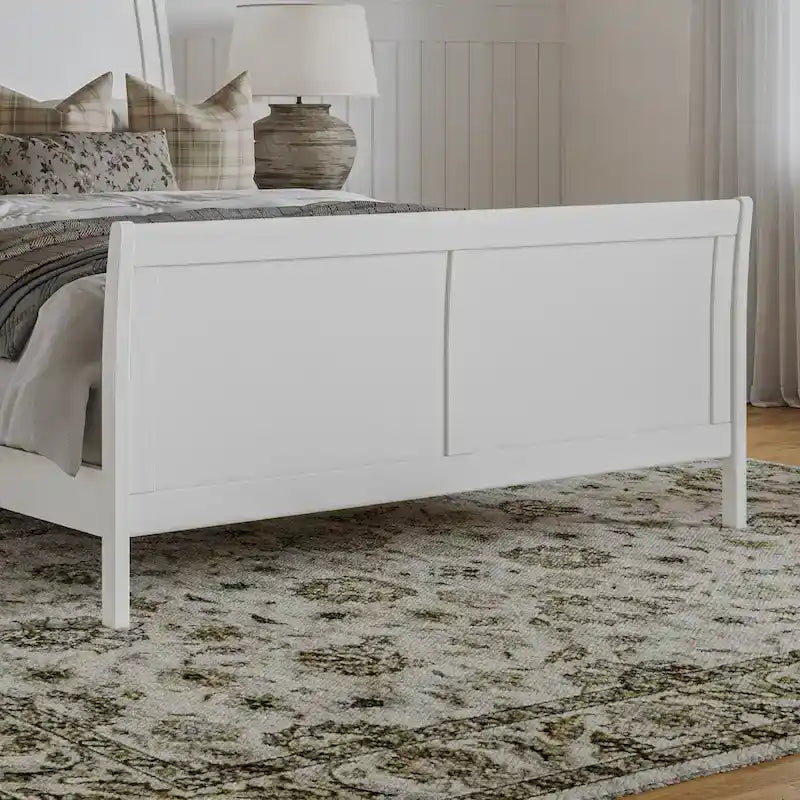Lit plateforme bas Portland en bois massif avec pied de lit assorti