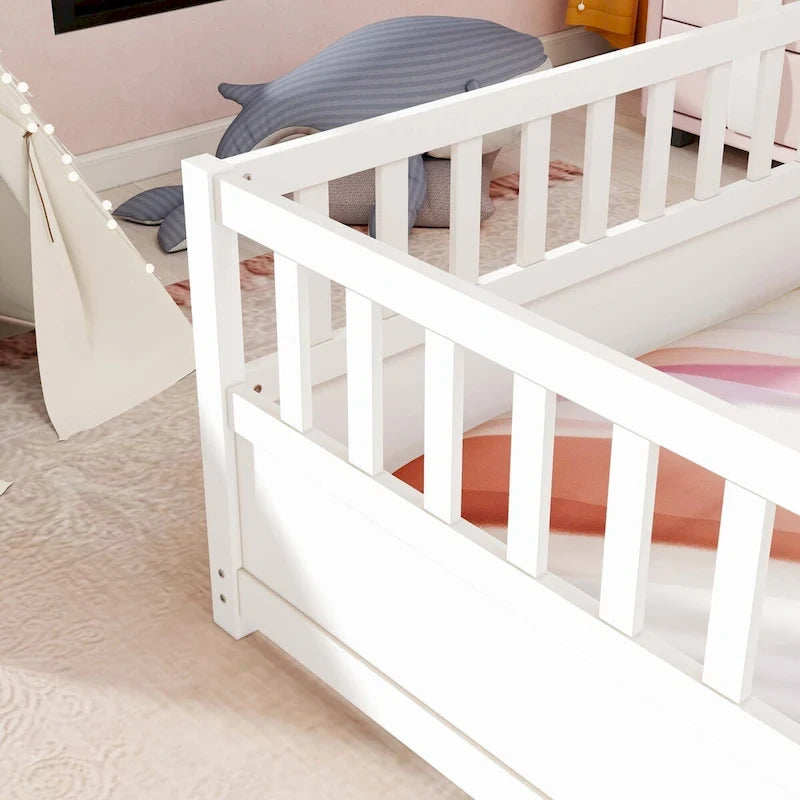 Lit au sol en bois pour enfant sans sommier à lattes