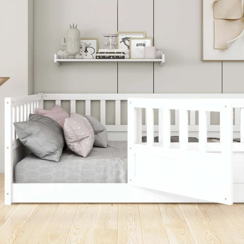 Lit au sol en bois pour enfant sans sommier à lattes