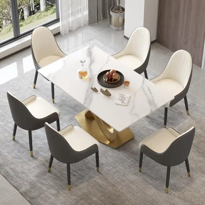 Table de salle à manger de style moderne